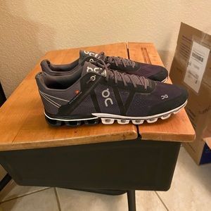 On Cloud Running Shoes Hoka Marathon Iron Man brooks Nike boost adidas